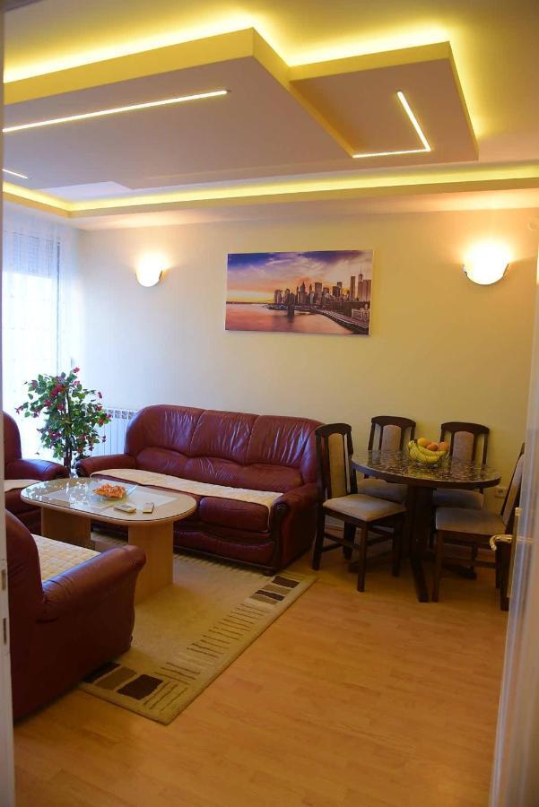 Apartman Harmony سميديريفو المظهر الخارجي الصورة